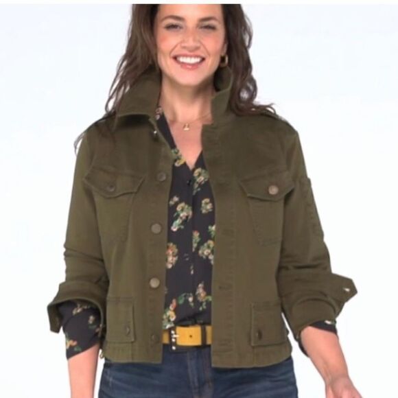 NWOT Cabi Olive Green Evans Jean Like Jacket (4497). Size Small. - Picture 5 of 10